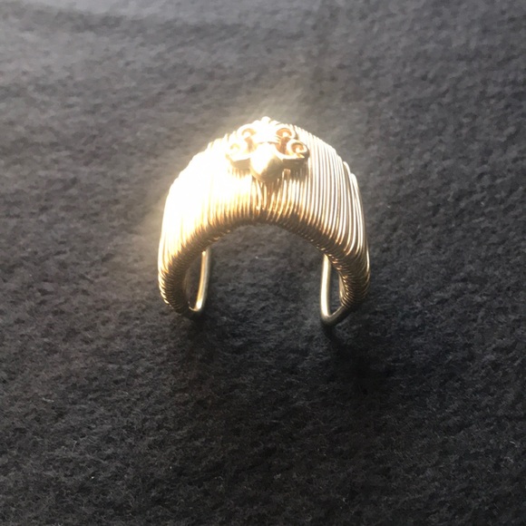 Ring - Picture 3 of 3